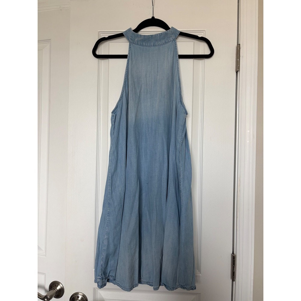 Cloth & Stone Light Wash Tencel Halter Shift Mini Dress C1629-549-294 Medium